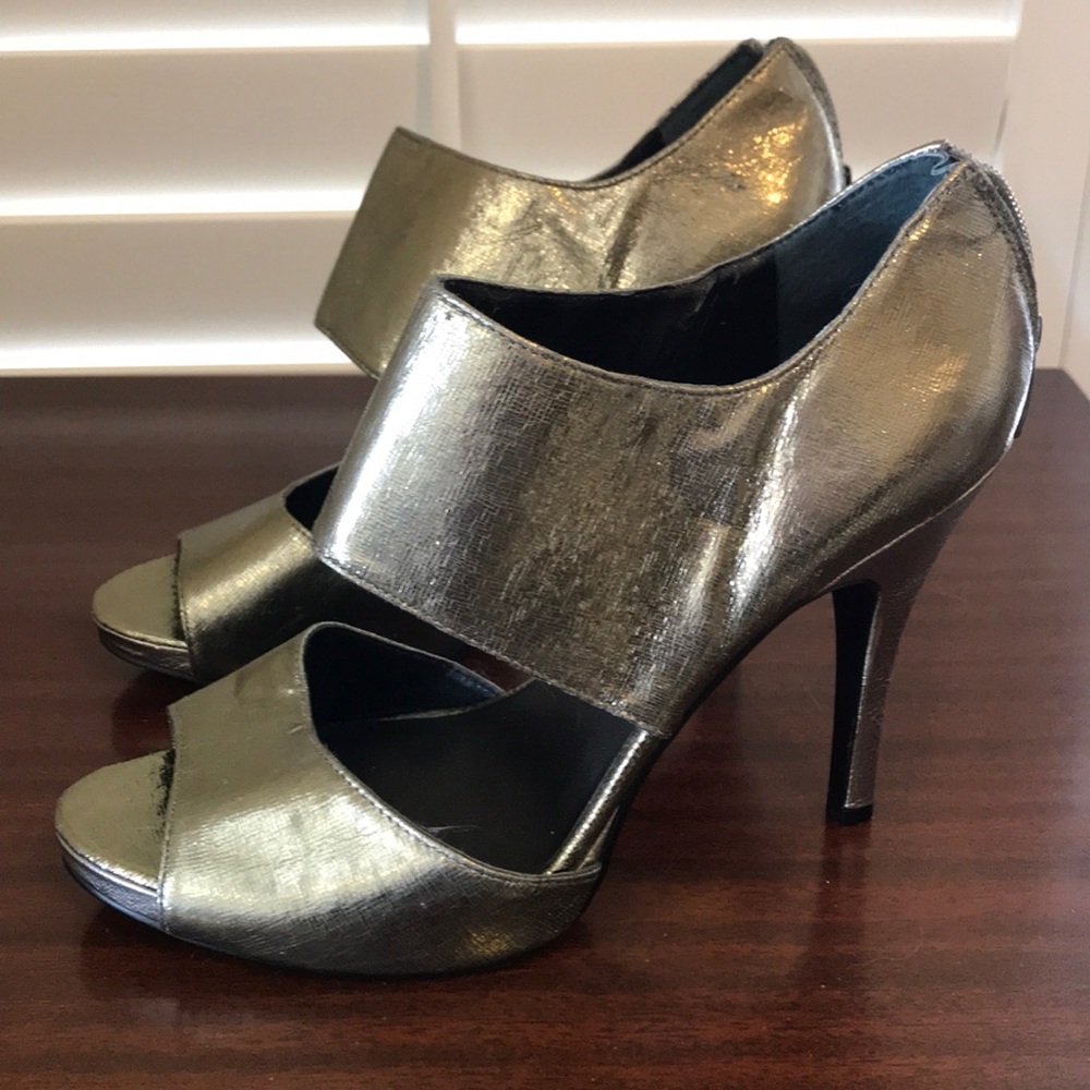 Nine West metallic heels